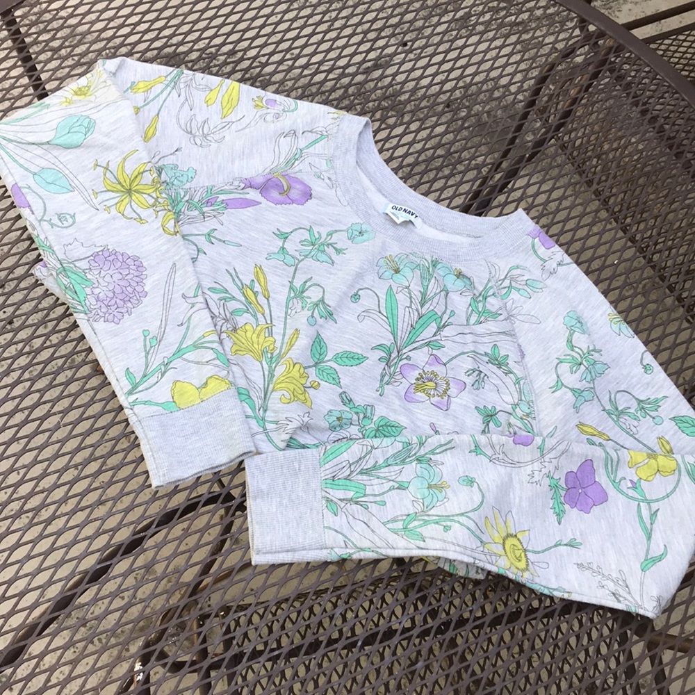 Floral sweatshirt